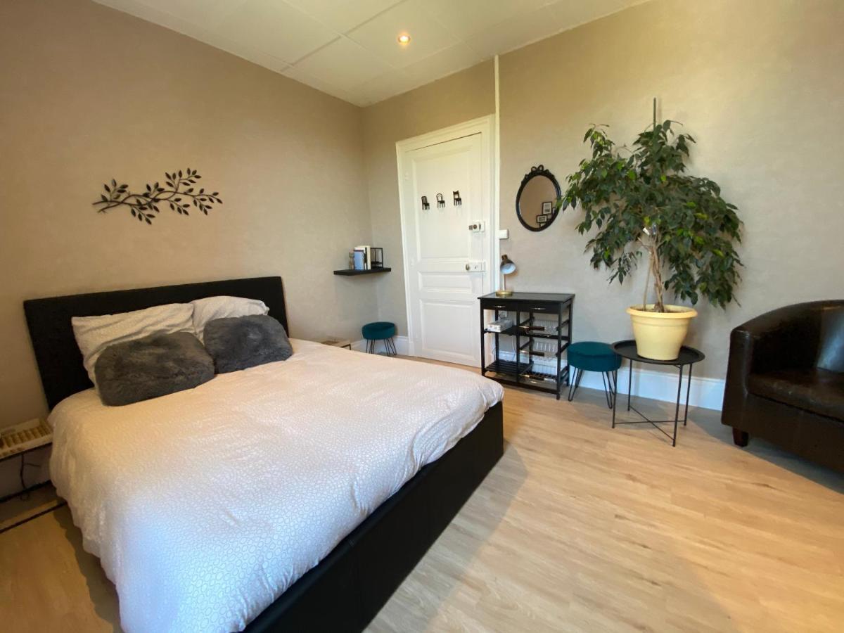 Chambre De La Poterie Deux Rivieres Екстериор снимка